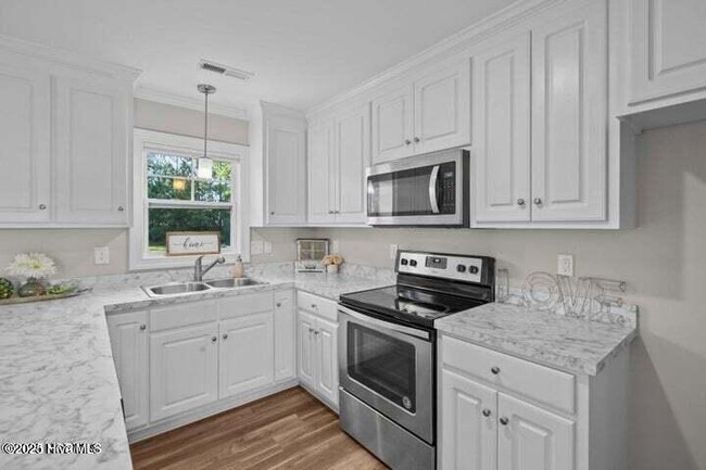 Photo - 741 Fox Chase Ln House
