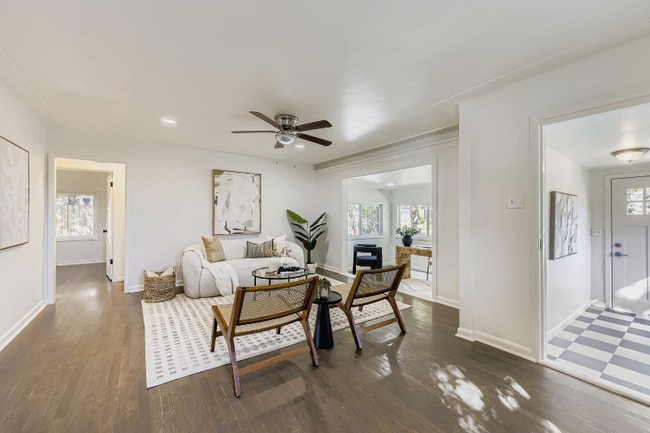 Photo - 1700 W Stoll Pl