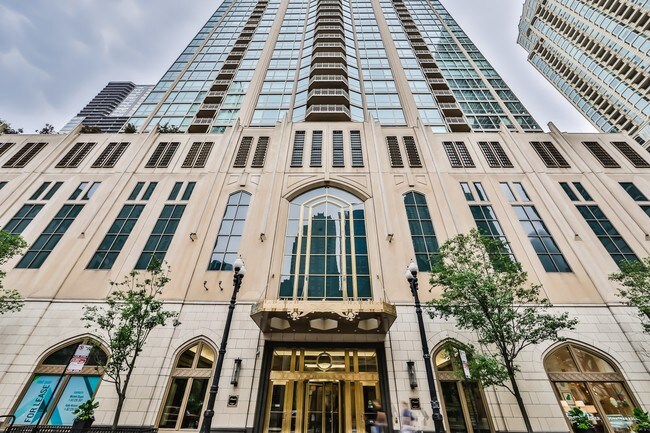 Photo - 21 E Huron St Unit 1004