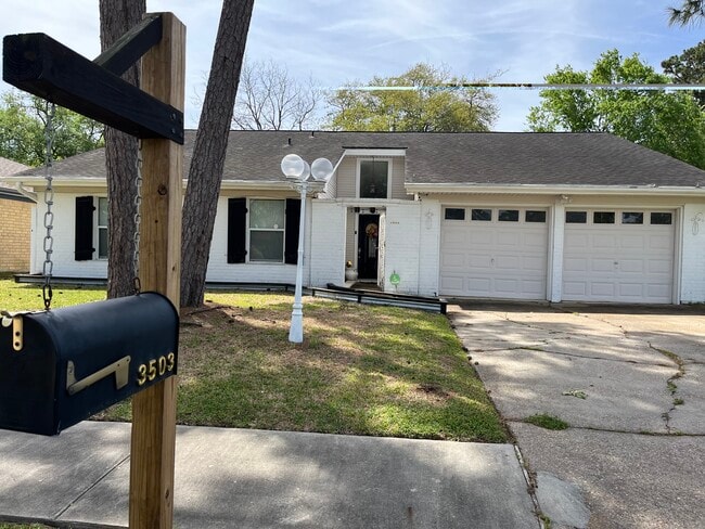 Photo - 3503 Canterbury Dr