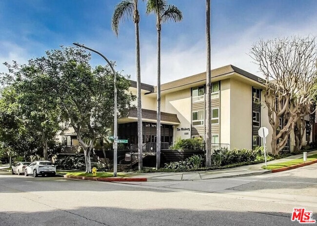 Building Photo - 6001 Canterbury Dr Unit 206 Rental