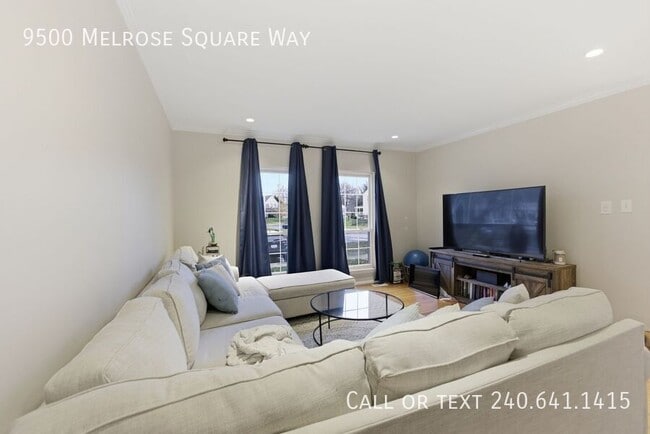 Photo - 9500 Melrose Square Way