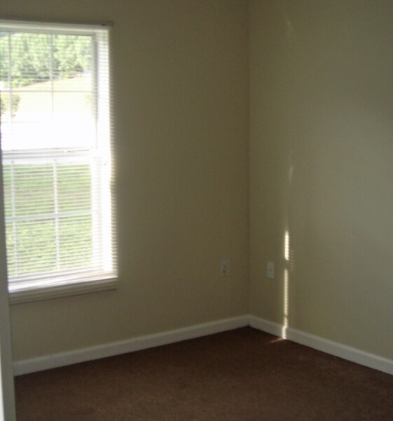 Living Area - Murrell Meadows