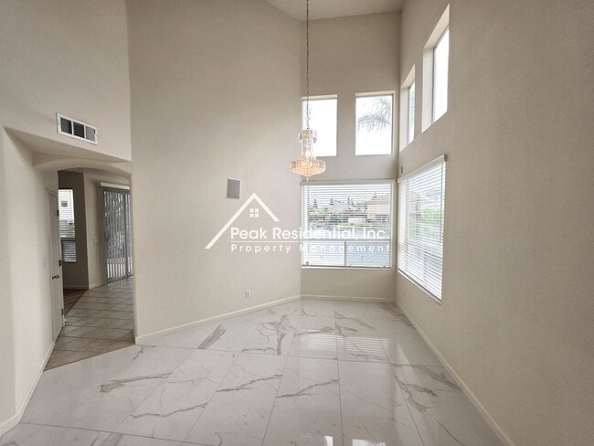 Photo - Spacious 4bd/3ba Elk Grove Home-Lake Front!