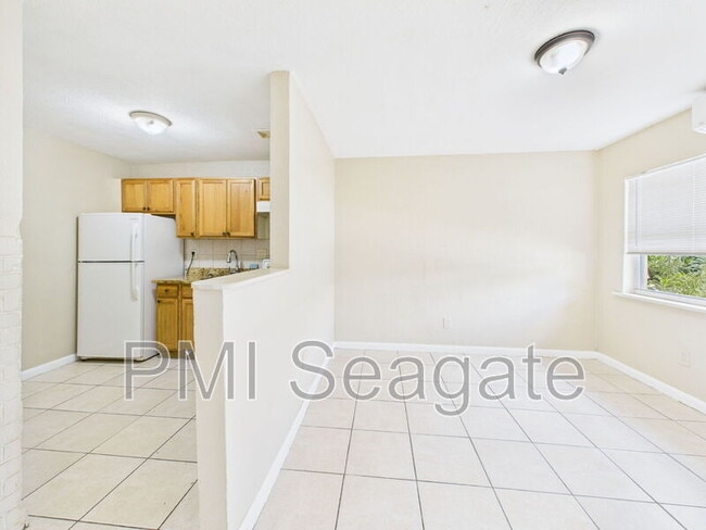 Photo - 2711 NW 1st St Unit 1