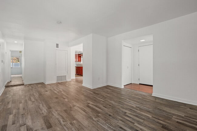 Photo - 1628 N Beverly Glen Blvd