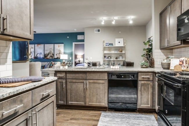 Photo - Overlook Exchange