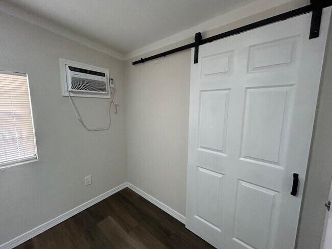 Photo - Crawford Investment Group - Apartment Unit 1