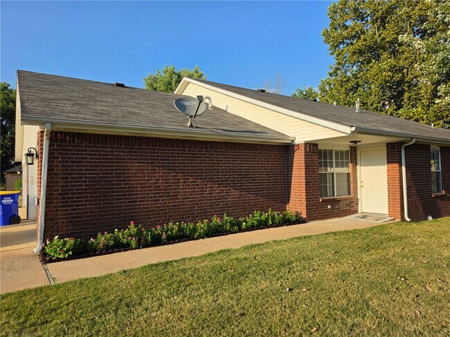 809 Kinkade Pl