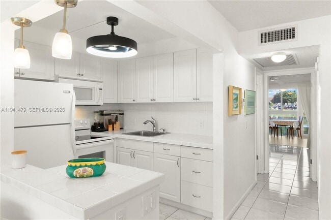 Photo - 1018 Durham A Unit 1018