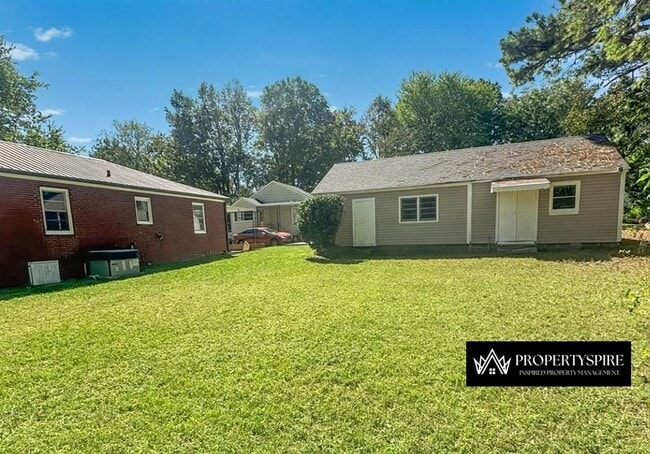 Photo - Charming 3 Bed 2 Bath Room Home In Salisbu...