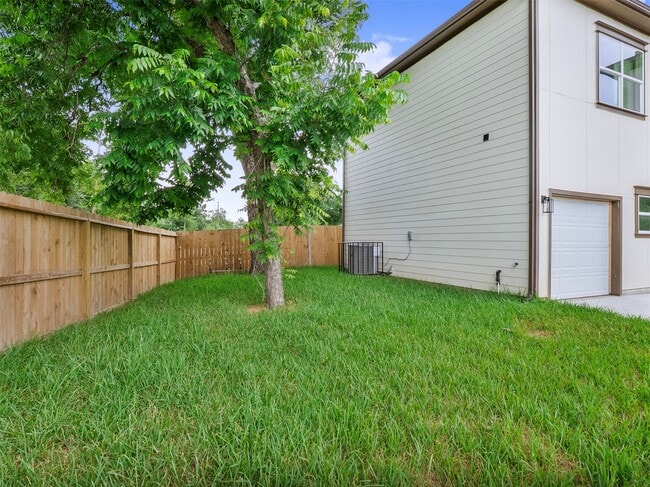 Photo - 4103 E Toliver St