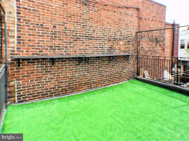 Photo - 1325 W Porter St Unit UPPER