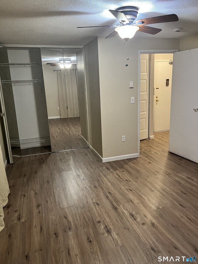 Photo - 280 Burgundy Hill Ln Unit 280