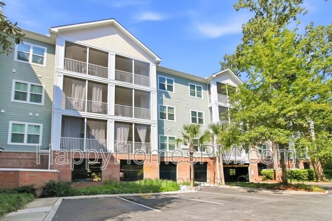 Building Photo - 1755 Central Park Rd