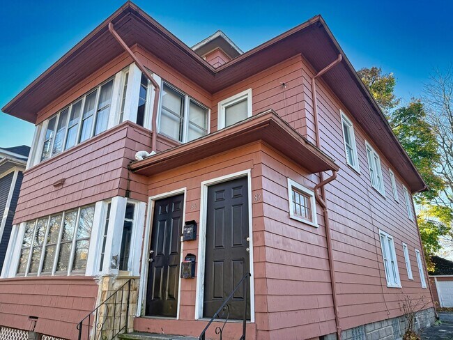 Photo - 89-89 Thurston Rd Unidad 89 Thurston - Down