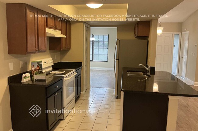 Photo - 2212 Viscaya Pkwy