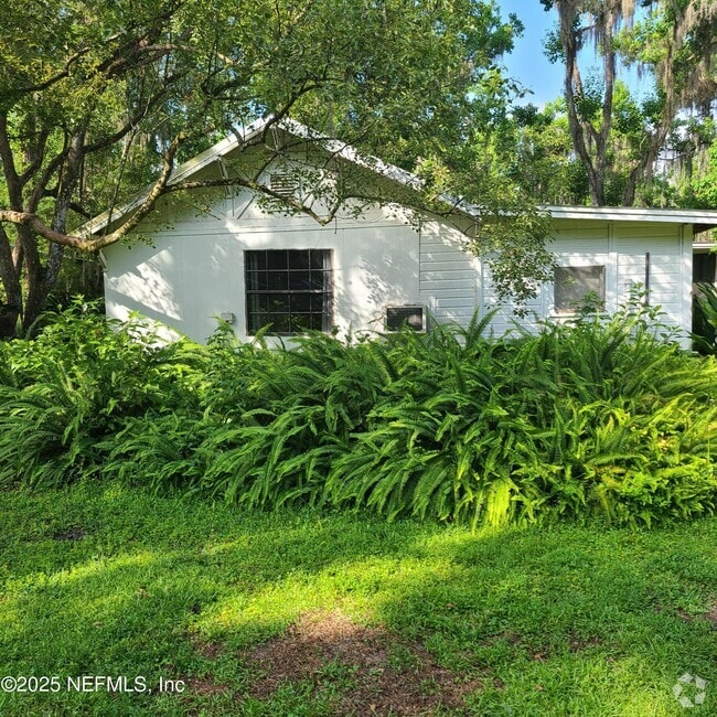 Building Photo - 1420 Lake Disston Dr Rental