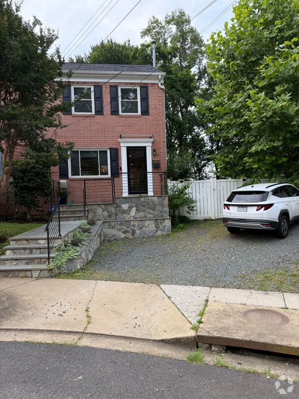 Building Photo - 4814 20th Pl N Rental