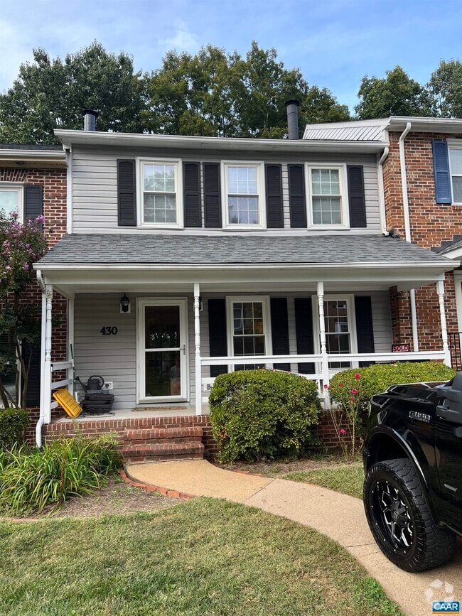 Building Photo - 430 Wynridge Dr Rental