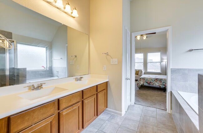 Photo - 15015 Winter Valley Ct
