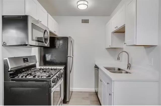 Photo - 4927 San Jacinto St Unit 107