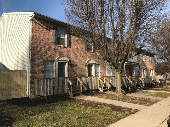 Townhomes at Stonybrook - Townhomes at Stonybrook