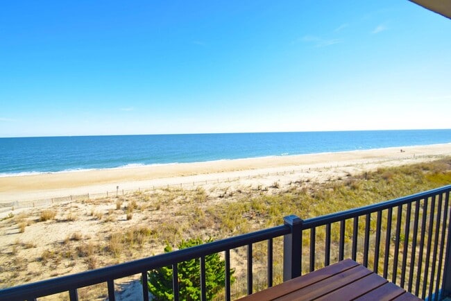 View - 8105 Atlantic Ave Unit 301