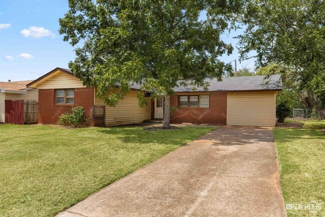 4208 Idlewood Dr
