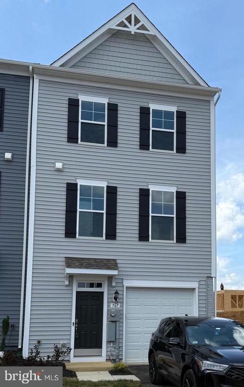 Building Photo - 767 Lord Fairfax St Rental