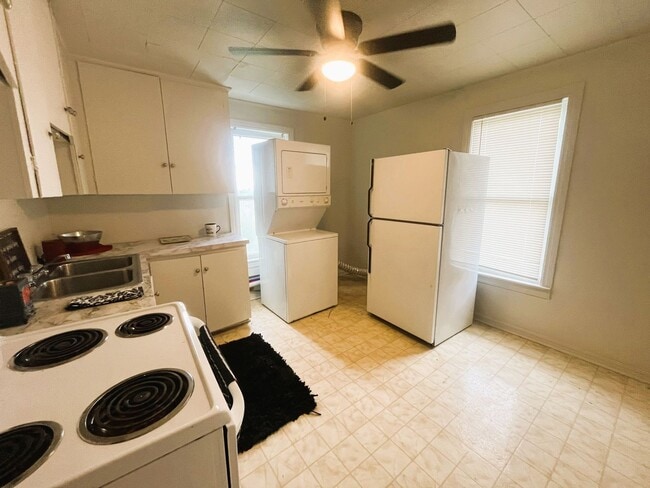 Photo - 2644 NW 11th St Unit 1428 1/2 nw 41