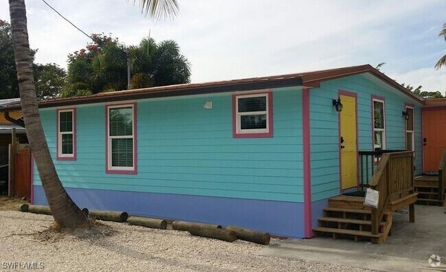 Building Photo - 4874 Pine Island Rd Rental