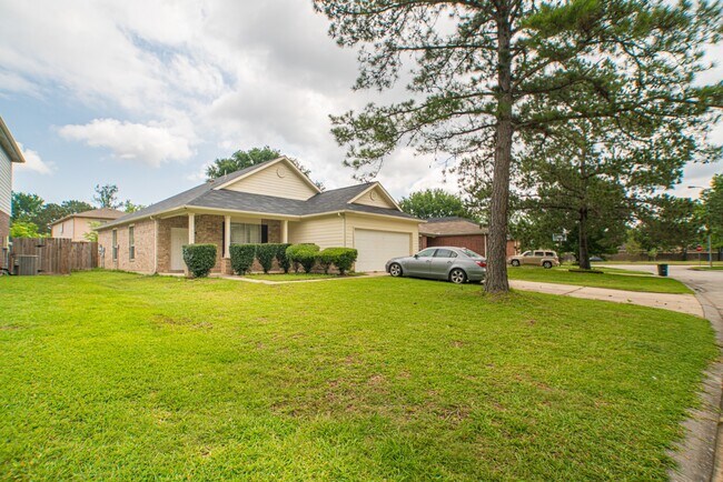 Photo - 1111 Turnberry Park Ln