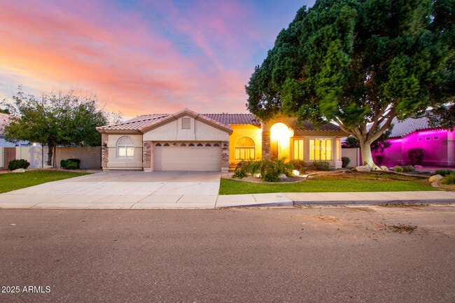 Photo - 6401 W Orchid Ln