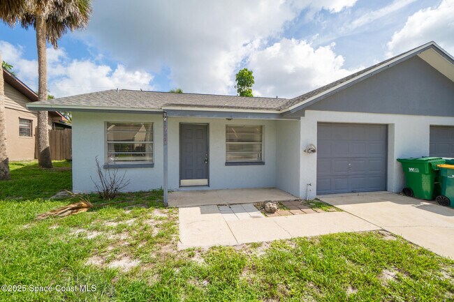 Photo - 1712 Stewart Pl
