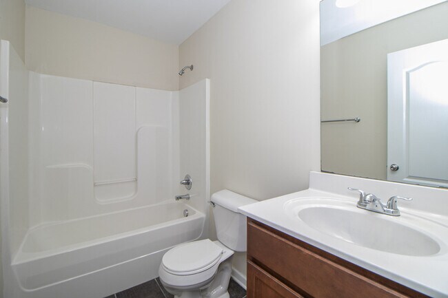 Photo - 1716 Thistlewood Dr
