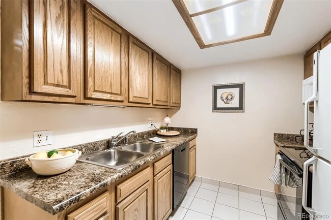 Photo - 12150 Melody Dr Unit 105