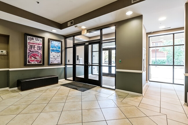 Photo - 656 Pearson St Unit 505C