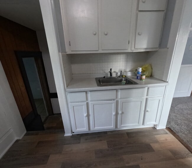Photo - 738 S 28th St