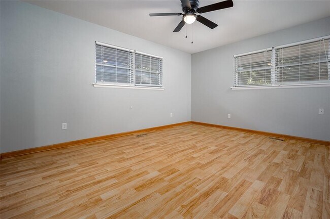 2321 NW 48th St