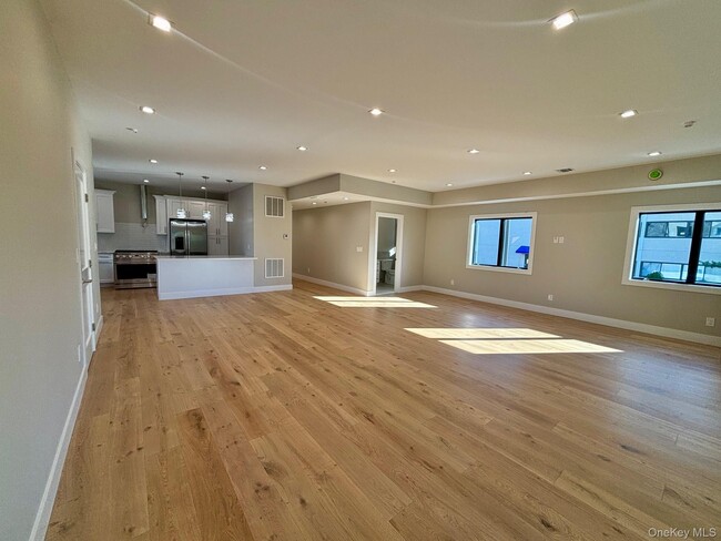 Photo - 159 Harrison Ave Unit C