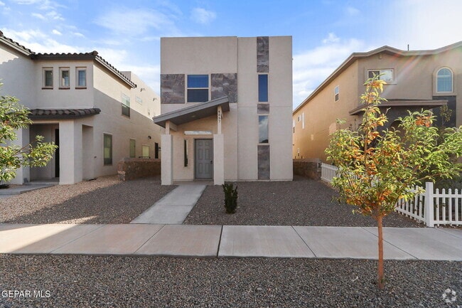 Building Photo - 4557 Mark Avizo Rental