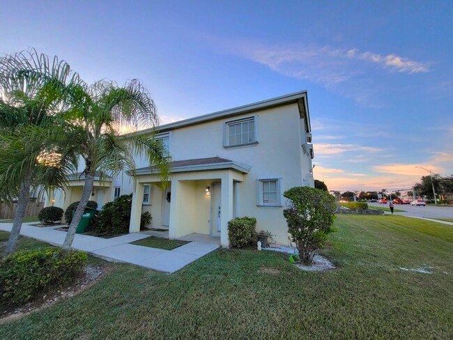 Building Photo - 19340 SW 103rd Ct