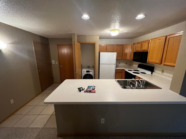 Photo - 9748 Island Estates Pl Unidad Apt 201