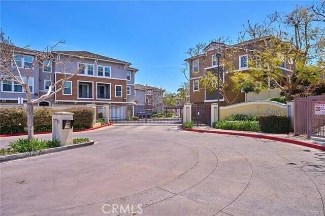 Building Photo - 3538 Torrance Blvd Rental