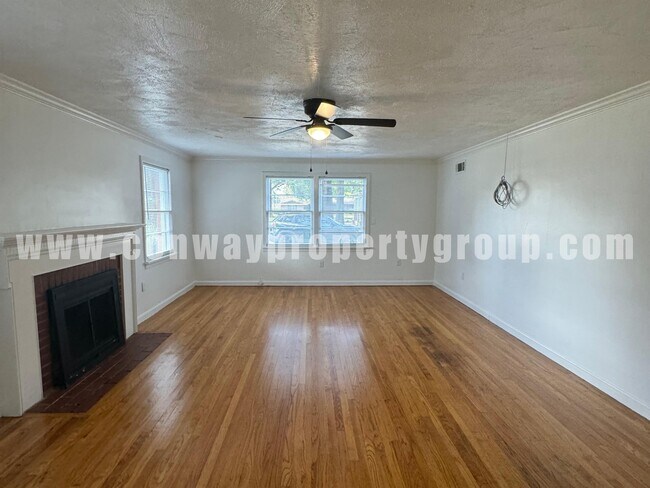 Photo - 718 S Donaghey Ave