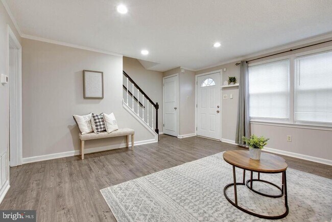 Photo - 5420 King Arthur Cir