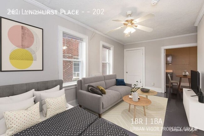 Building Photo - 261 Lyndhurst Pl Unit 202