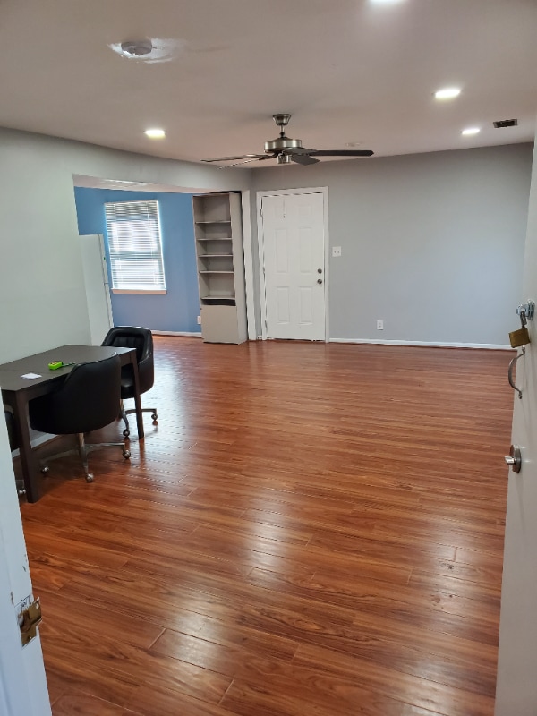 Photo - 5315 Greenbrook Dr