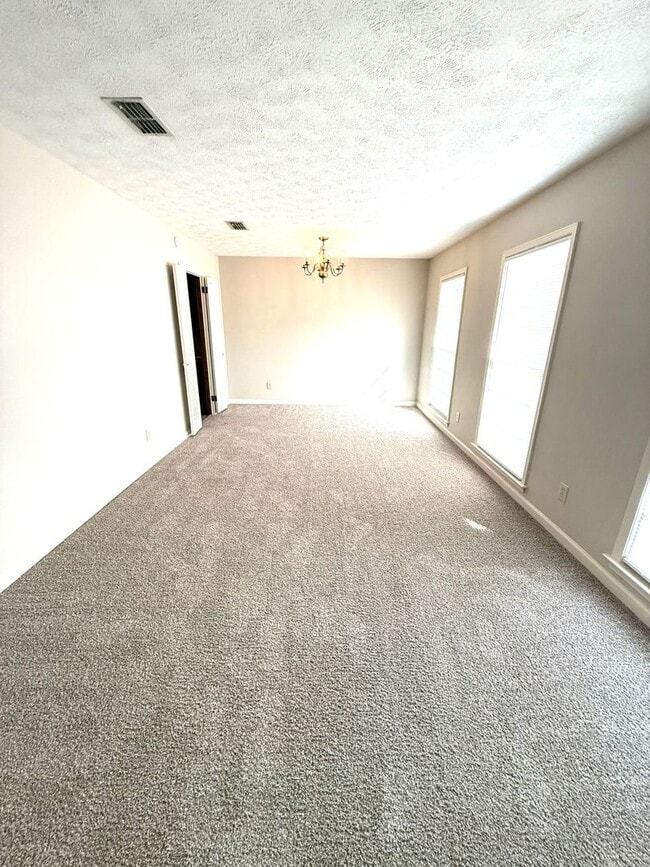 Photo - ** 3 bed 2 bath located off Vaughn Road ** Call 334-366-9198 to schedule a self tour